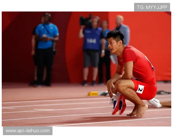 全运会男子200米施君豪20秒30夺冠，谢震业位列第七