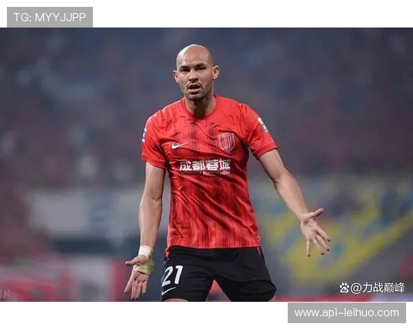 成都蓉城1-1广岛三箭，韦世豪伤愈复出，费利佩点射难换三分