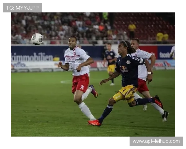 圣保利门将瓦西里扑救关键，助球队客场零封